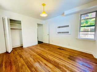 3121 54th St APT 3C, Flushing, NY 11377