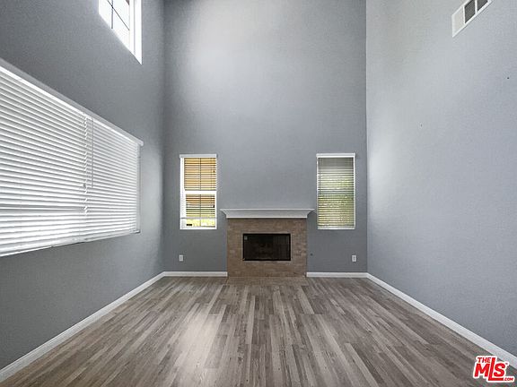 3rd image of 12101 Van Nuys Blvd Unit 40