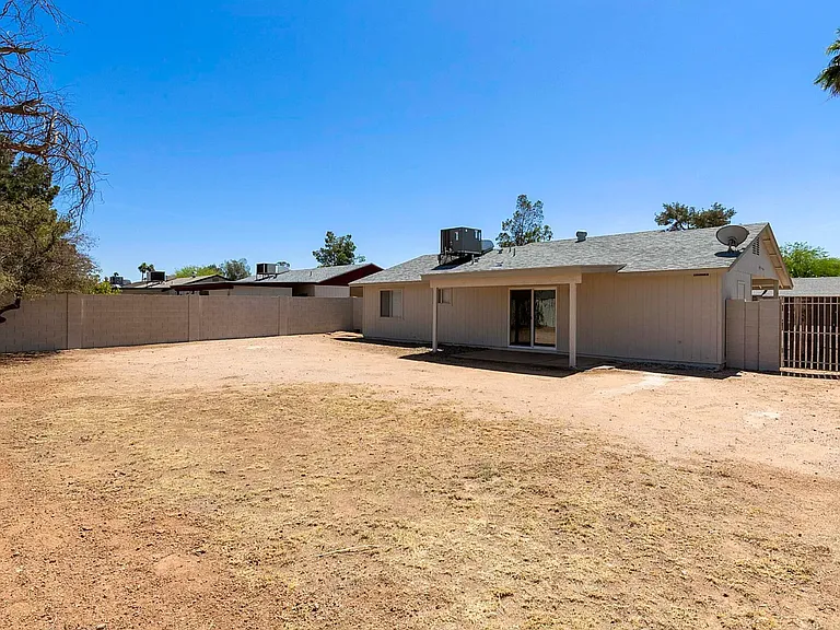 3316 E Helena Dr — Photo 22