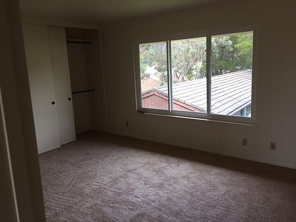 5th image of 475 S Eliseo Dr APT 10