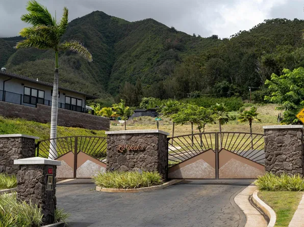 20 N Laikeha Pl Lot 18, Wailuku, HI 96793