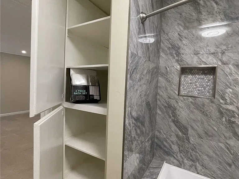 5700 Etiwanda Ave #240 — Photo 26