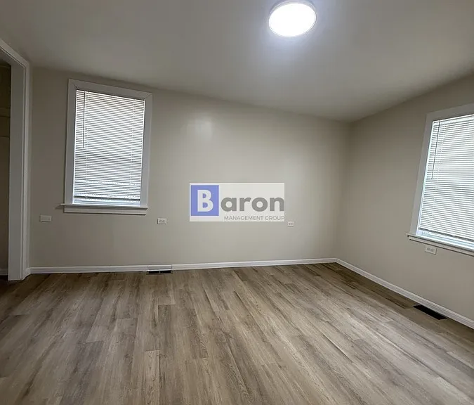 2752 Enslin St — Photo 17