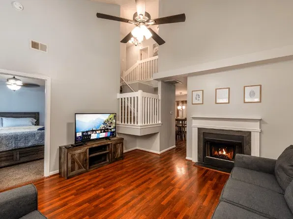 15497 Asterwind Ct, Charlotte, NC 28277