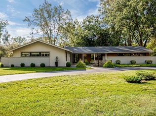 2741 Braeburn Dr, Rochester, MI 48309