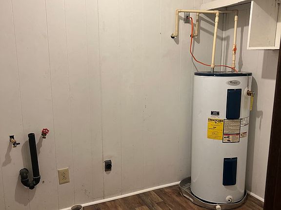 5th image of 25545 Nugget Dr Unit 4