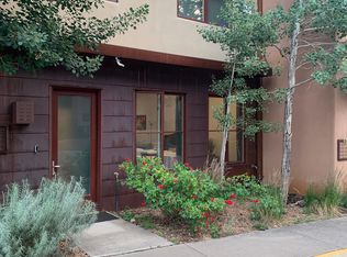 4712 Quemazon, Los Alamos, NM 87544