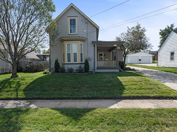 723 N 2nd Ave E, Newton, IA 50208