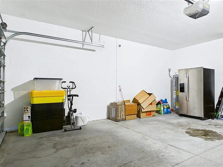 3802 E Curtis St — Photo 38