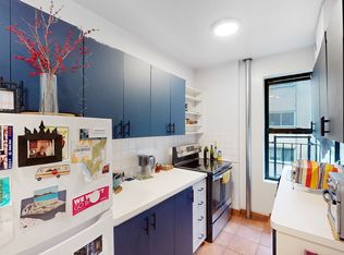 311 W 19th St APT 21, New York, NY 10011