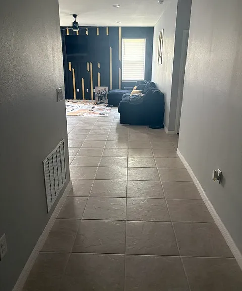 1330 Normandy Dr — Photo 6