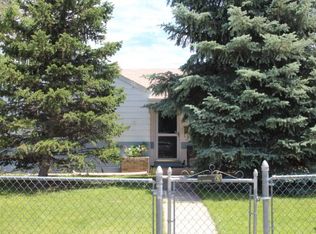 770 Macon St, Aurora, CO 80010