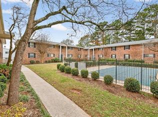 315 Hilderbrand Dr APT B4, Sandy Springs, GA 30328