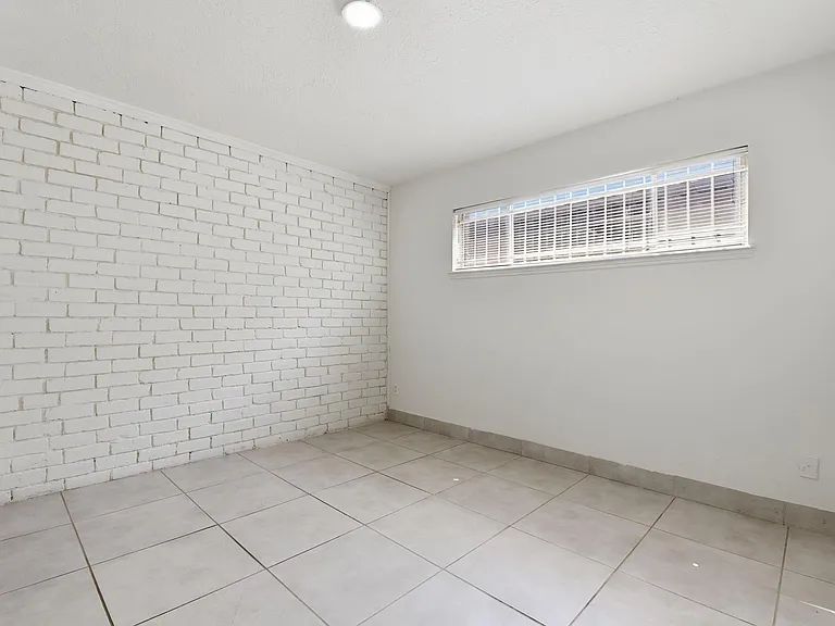 7900 Westheimer Rd #147 — Photo 25
