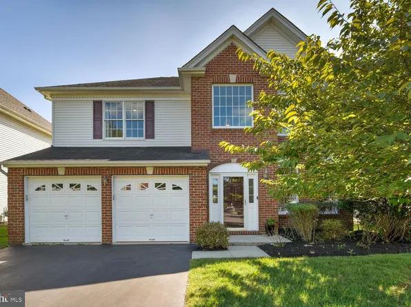 18 Greylynne Dr, Princeton, NJ 08540