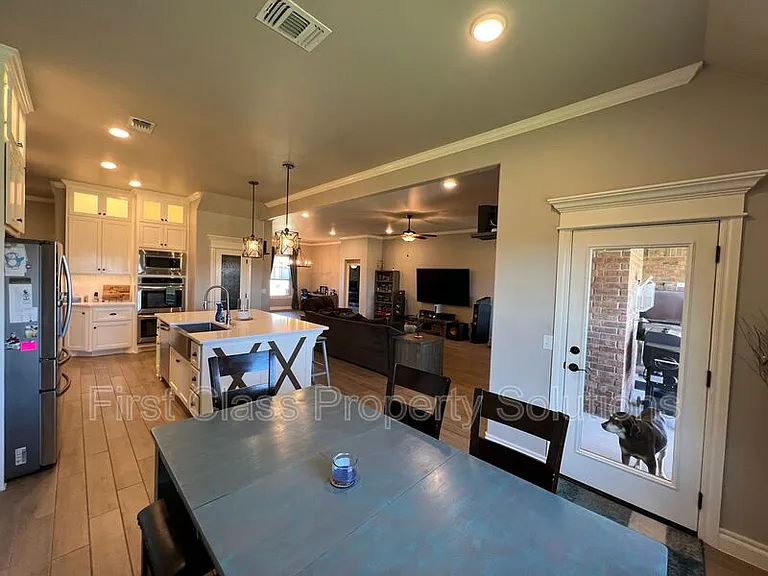 3116 Drake Crest Dr — Photo 29