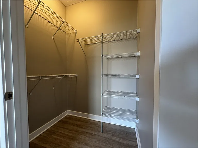 29 Green Spring Ln — Photo 15