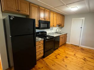 130 West St #2, Hadley, MA 01035