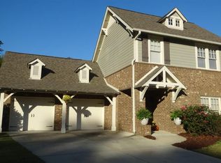 4405 Cahaba River Blvd, Hoover, AL 35216