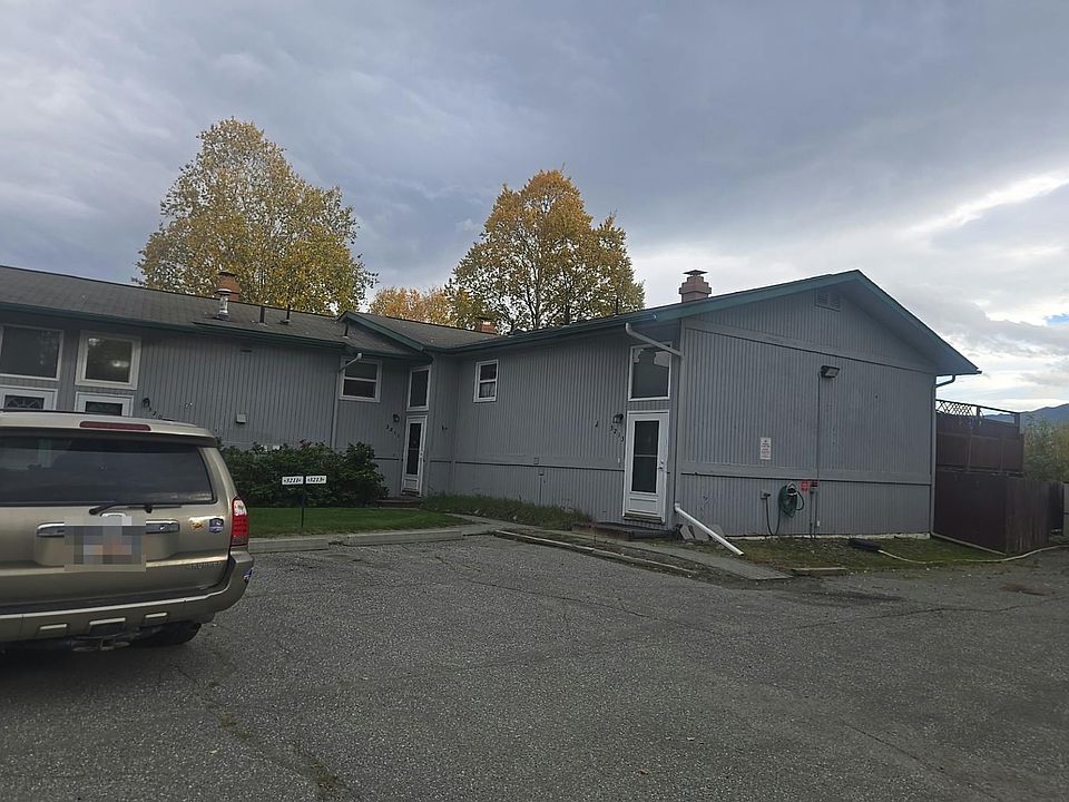 1st image of 3211 Eastgate Pl #105