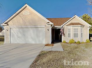548 Lake Way, Kernersville, NC 27284