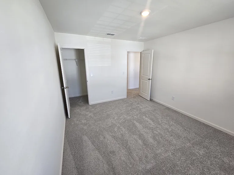 73 Rowlett Pl — Photo 28
