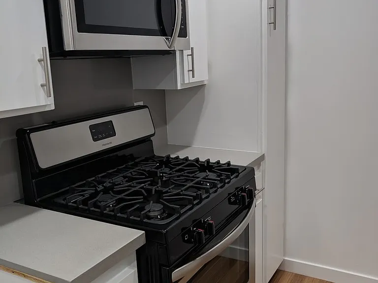 1821 Canyon Dr #1835 — Photo 2