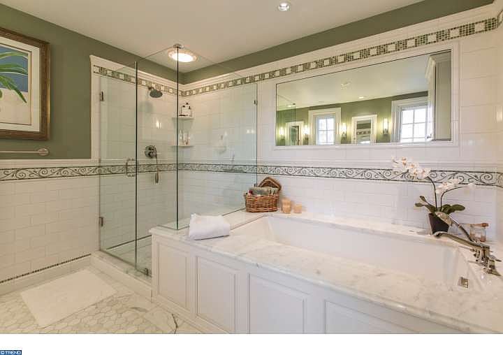 2nd image of 3012 W Coulter St