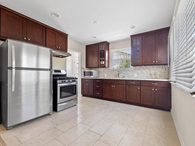 7252 Irondale Ave, Winnetka, CA, 91306