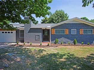209 W Highland St, Siloam Springs, AR 72761
