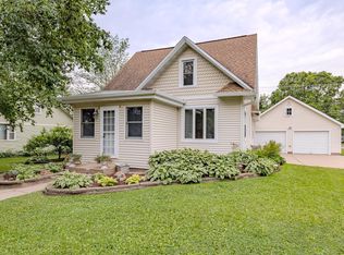 227 N 3rd Ave, Edgar, WI 54426
