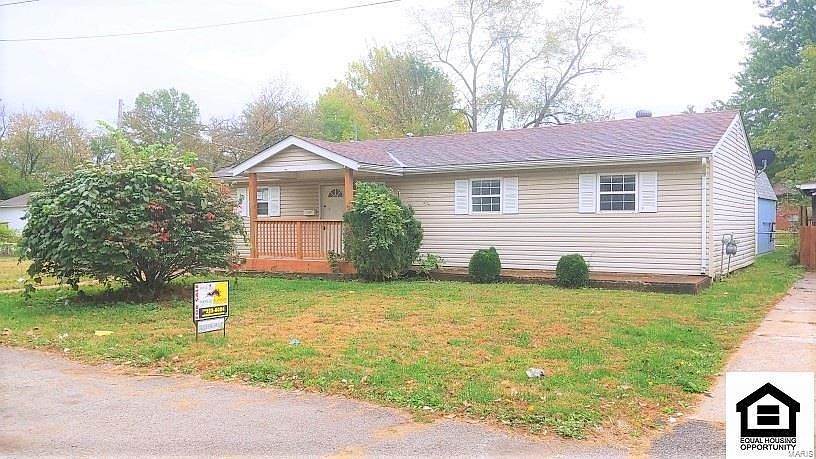 1st image of 727 Leonard Ave