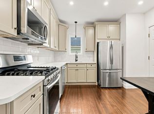 50 Trident Ave #C, Winthrop, MA 02152