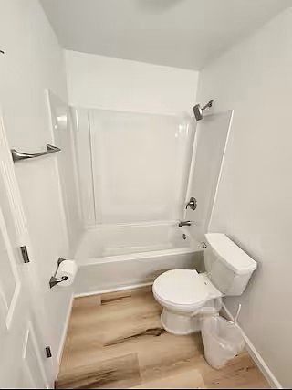 5th image of 8340 Nadine St #2