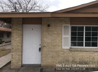 11218 Bel Air Dr APT 2, San Antonio, TX 78213