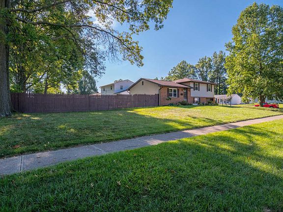 4th image of 892 Hunt Valley Dr