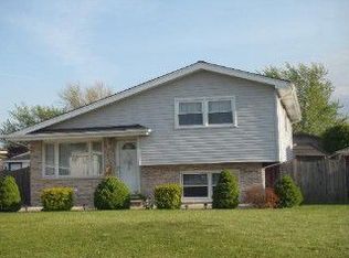 5453 137th St, Crestwood, IL 60445