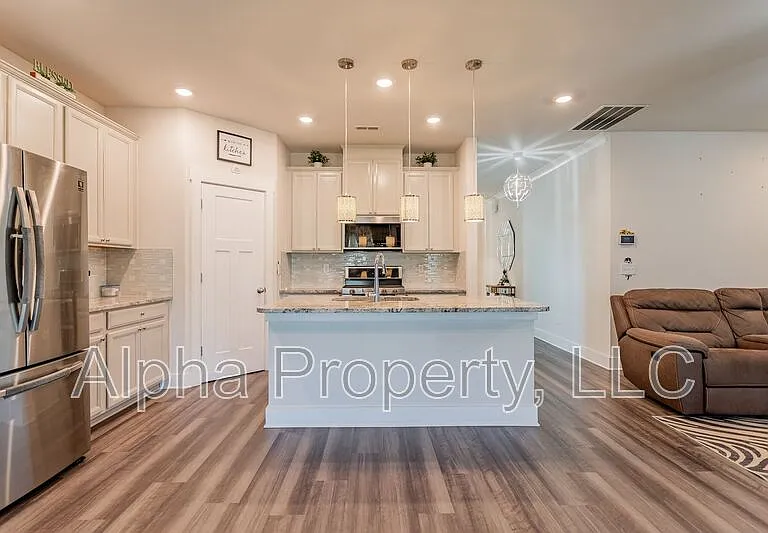 203 Pewter Cir — Photo 5
