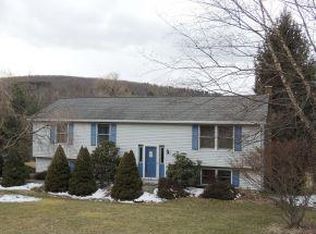 568 Ross Hill Rd, Vestal, NY 13850