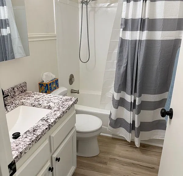 81 W 300 N #TOWNHOUSE — Photo 11