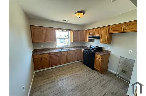 244 Nye Ave #2 Photo 1