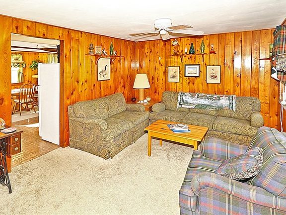 2nd image of 26 W South 34th St