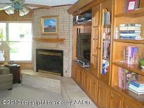 3rd image of 3509 Bremond Dr