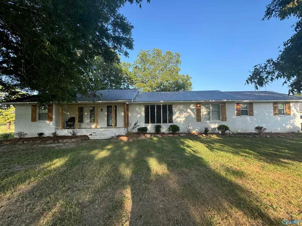 734 Gethsemane Rd, Albertville, AL 35950