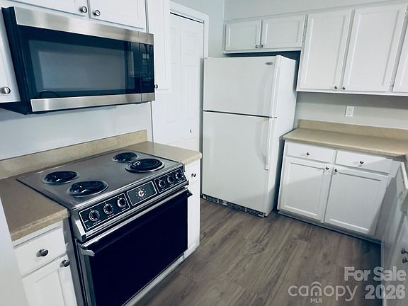 4th image of 9039 J M Keynes Dr Unit 12