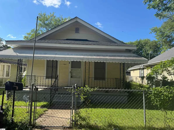 8 Bragg St, Greenville, SC 29611