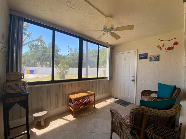 5991 Whispering Pine Way #D-1, Greenacres, FL 33463