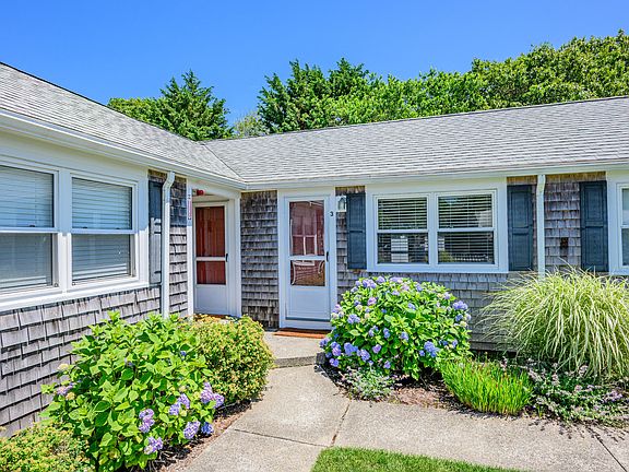 2nd image of 194 Captain Chase Road UNIT 3