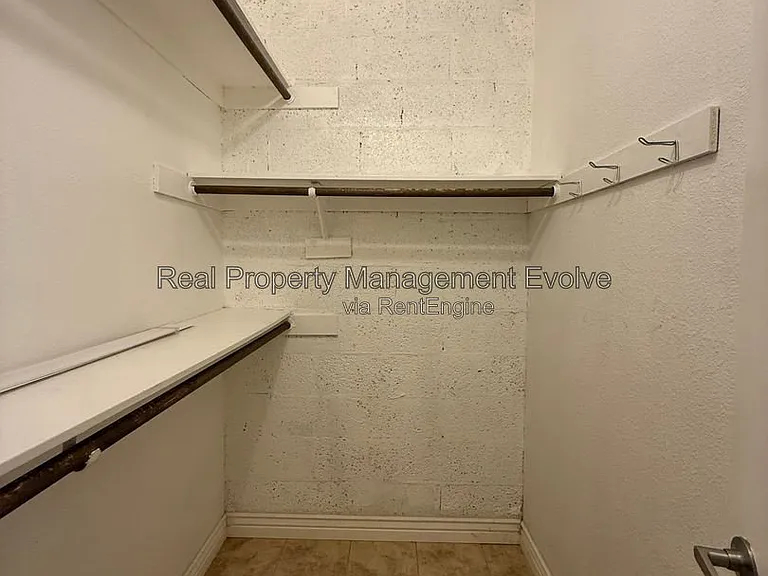 4554 E Paradise Village Pkwy N #257 — Photo 16