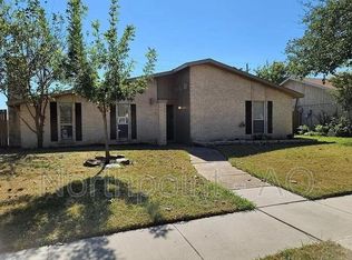 1362 Applegate Dr, Lewisville, TX 75067